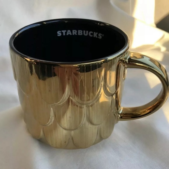 Starbucks 2019 Holiday Ed. Gold Mermaid Scales Mug - Picture 2 of 7